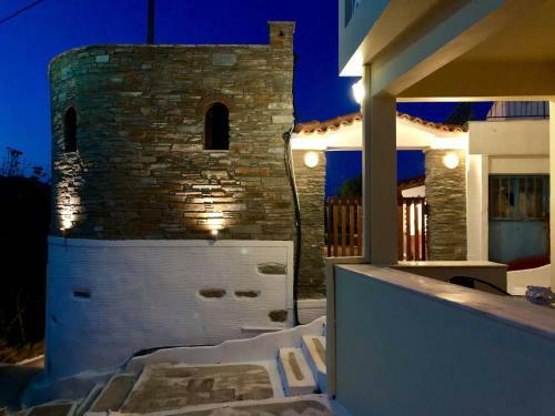 Villa Neoclassical Mansion With View And Garden