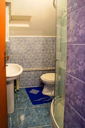 Hostal Lara Rooms