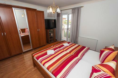 Hostal House Bacak - Apartment & Wellness-studio