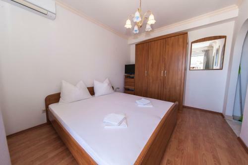 Hostal House Bacak - Apartment & Wellness-studio