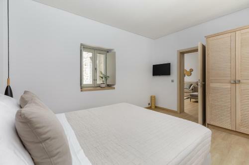Salvia Areopolis All Suite Hotel