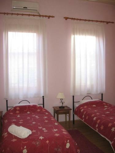 Hostal Chola Guest House