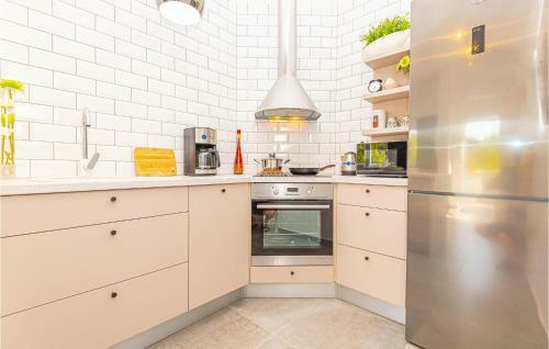 Stunning Apartment In Bilice With Wifi And 2 Bedrooms