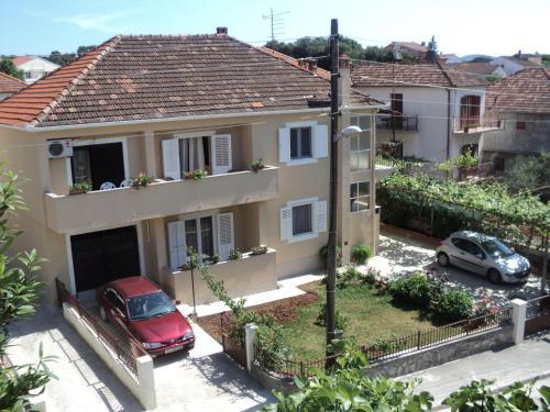 Apartments Tolic