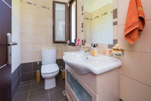 Villa Aspa's Verde Palazzo - Very Close To The Beach