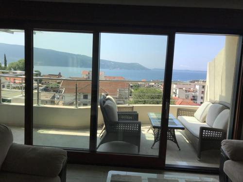 Villa Anna Apartments