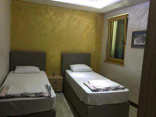 Villa Anna Apartments