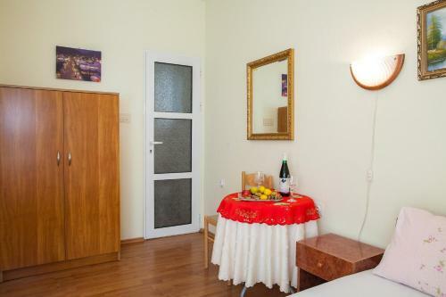 Hostal Apartments & Rooms Jelka