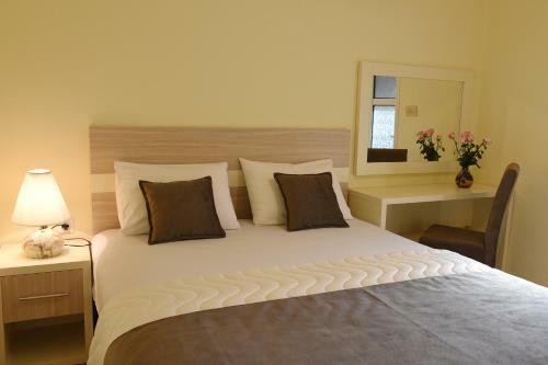Hostal Apartments & Rooms Jelka