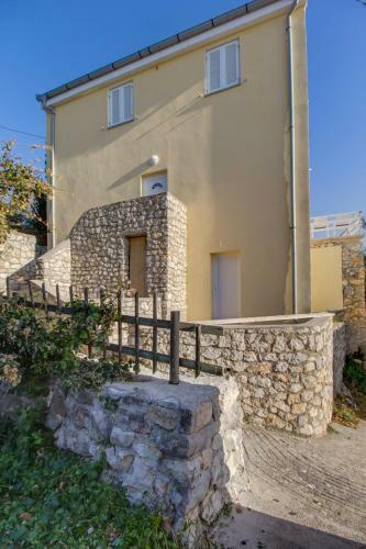 Apartment Mikic