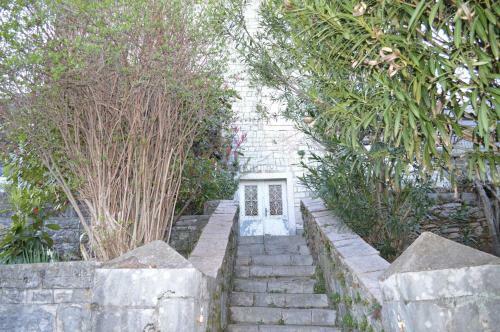 Holiday Home Old Stone House