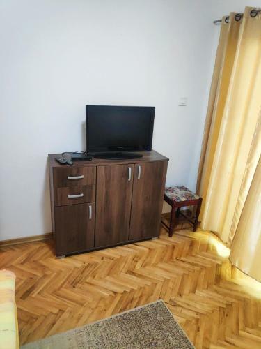 Apartmani Asanovi?