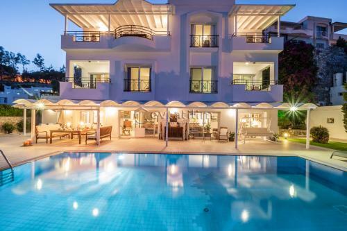 Villa Cubana By Evtatilim
