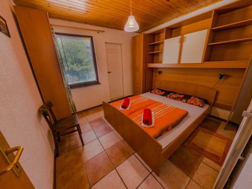Holiday House Tinca