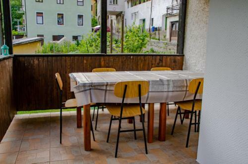 Holiday House Tinca