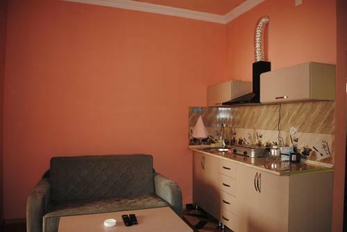 Hostal David Guest House