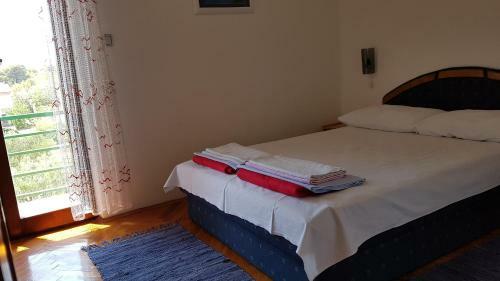 Apartments Carevi Dvori