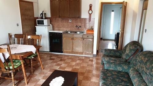 Apartments Carevi Dvori