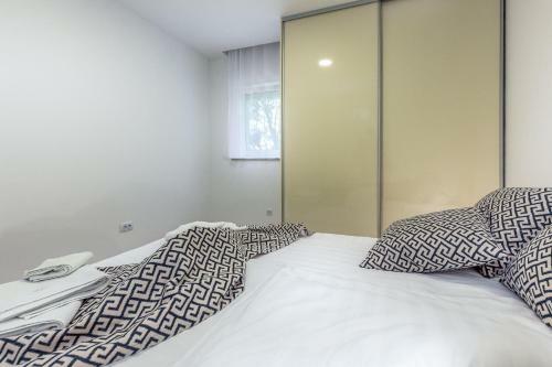 Luxury Apartments Kostrena With Pool 2