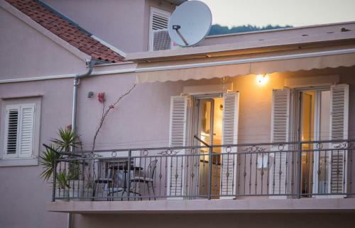 Apartments Frenkie
