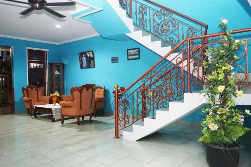 Hotel Oyo 923 Penginapan Balai Sultan Syariah