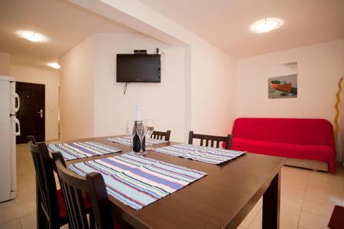 Apartmani Andri?