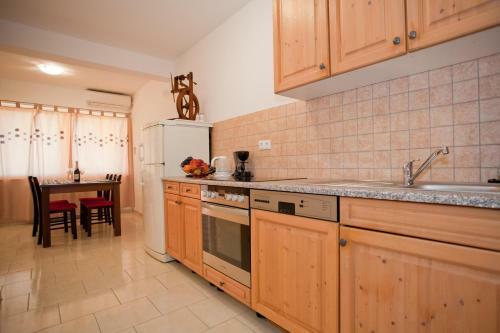 Apartmani Andri?