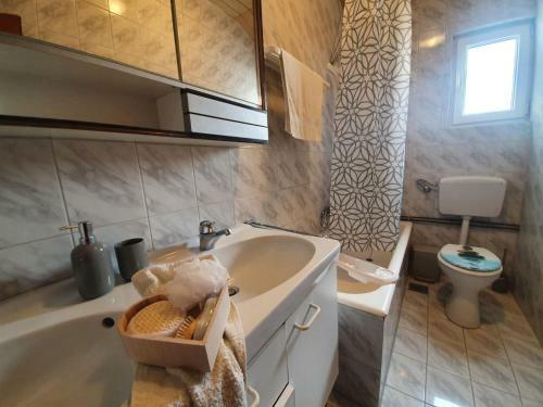 Oleander Apartment In Pako?tane