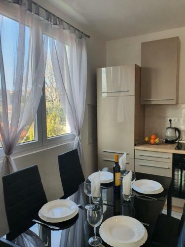Oleander Apartment In Pako?tane