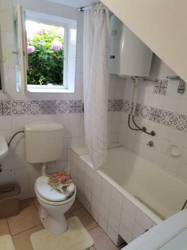 Holiday House Belavista
