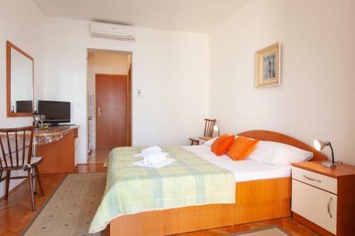 Hostal Vila Nives