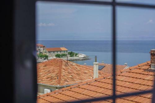 Apartments Sandra Near The Sea