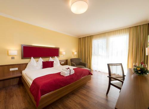 Dorf Hotel Gr�ner Baum