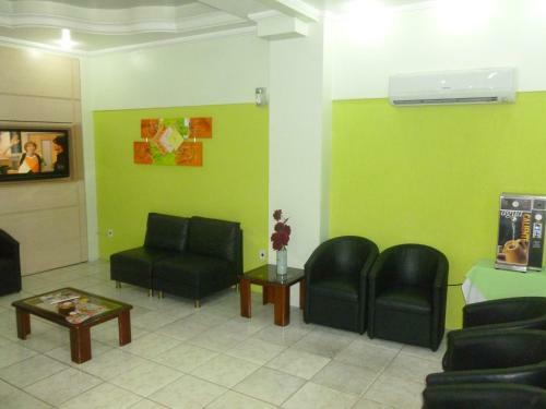 Master Hotel