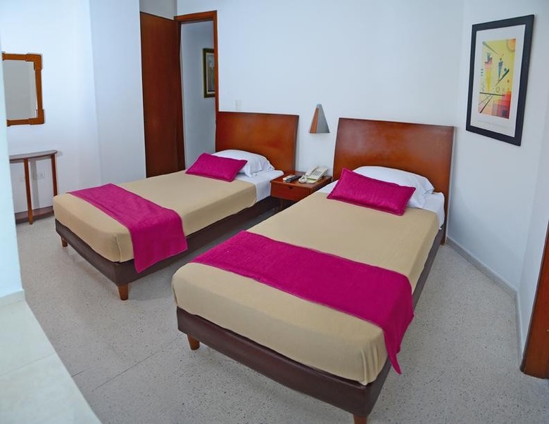Apartahotel Torre Del Prado