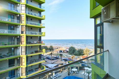 Soleil Apartment Spa N Pools Beach Resort