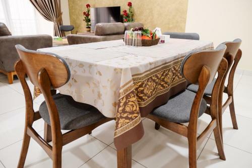 Apartamento 1tebrau Residences, N-24-01, Block B, 1 Tebrau