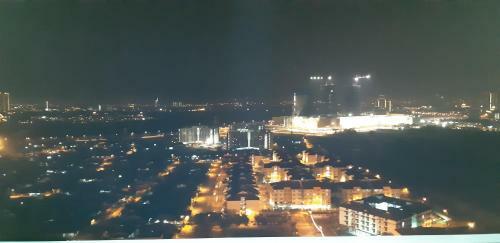 Apartamento 1tebrau Residences, N-24-01, Block B, 1 Tebrau