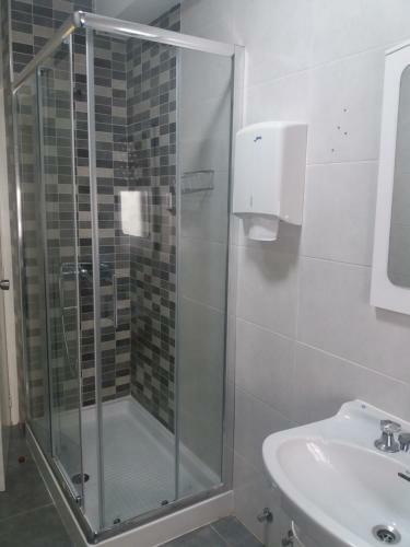 Hostal Pensi�n Fornos