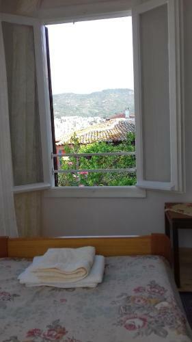 Athinas Vintage House