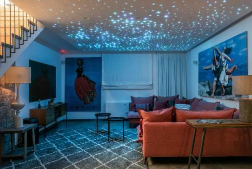 Opsis Regen Luxury Villa With Swimming Pool
