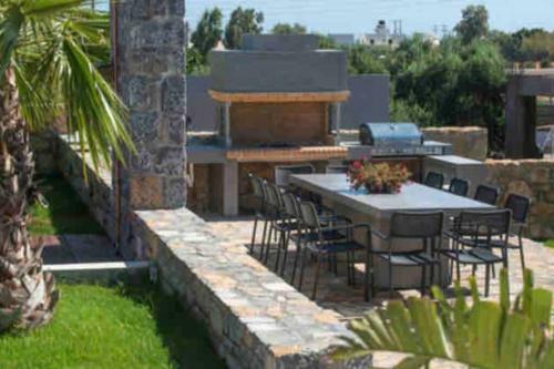 Opsis Regen Luxury Villa With Swimming Pool