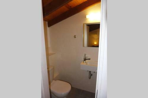 En-ikia: Spacious And Comfortable 2 Bedroom Apartment