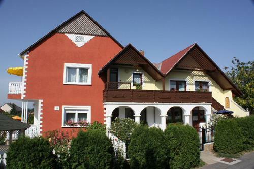 Papp Apartmanh�z