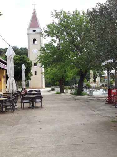 Holiday House Jasna In Island Center