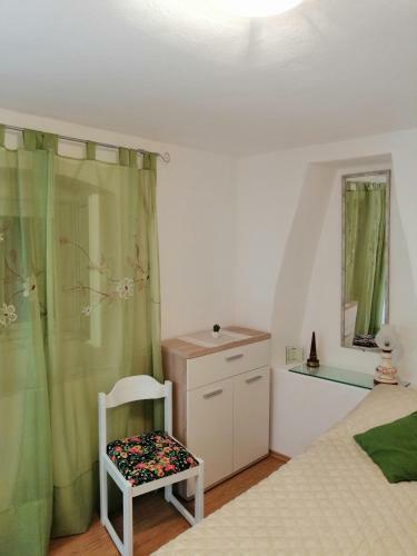 Holiday House Jasna In Island Center