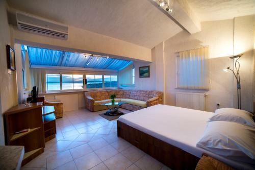 Hostal Apartmani Fu?a Rab