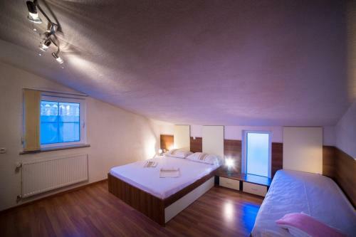 Hostal Apartmani Fu?a Rab