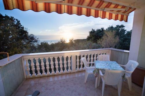 Hostal Apartmani Fu?a Rab