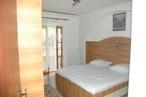 Hostal Apartmani Fu?a Rab